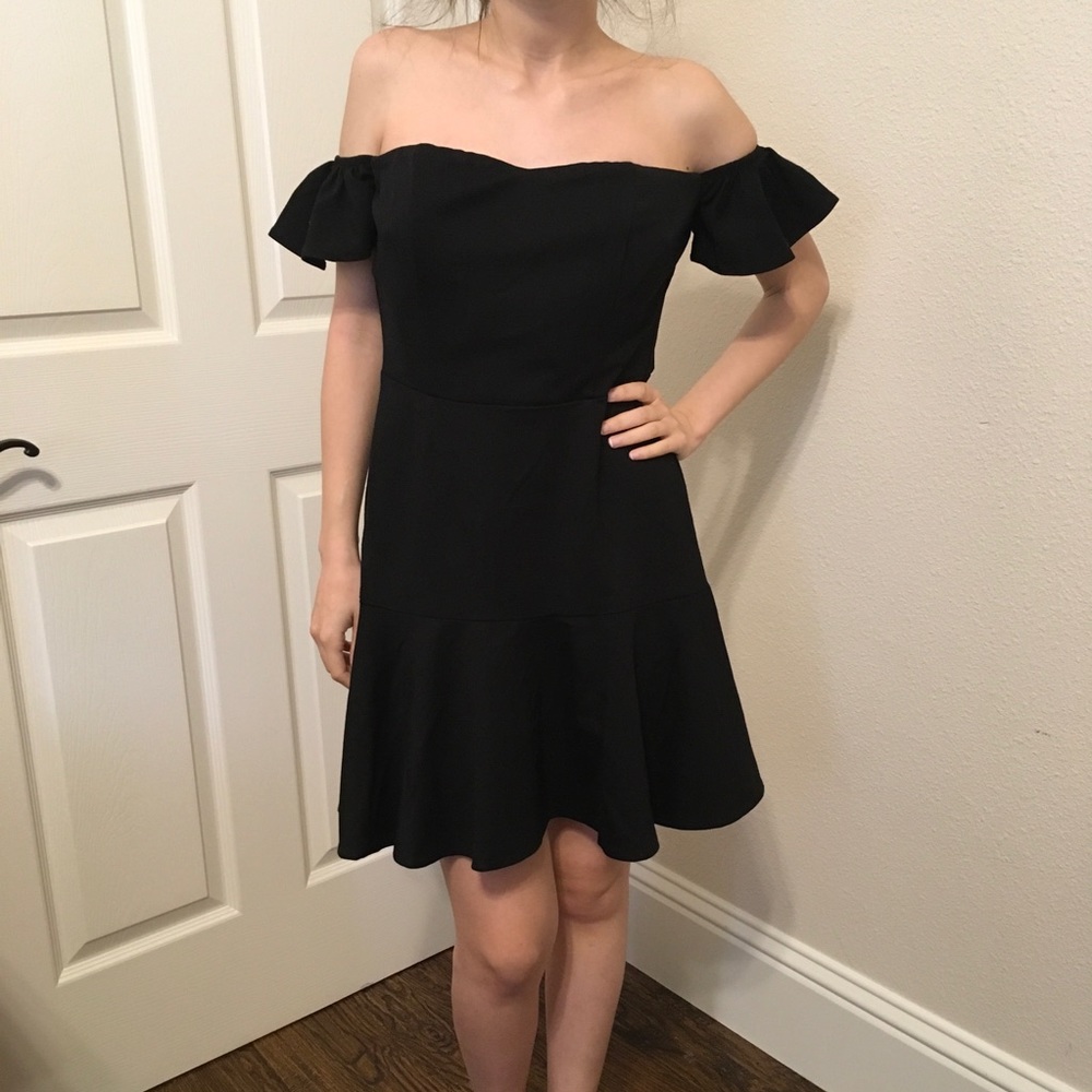 BB Dakota Dress - Picture 1 of 8